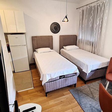 Apartamento Lijepo Pozicioniran Stan, Atrakcije Blizu Podgorica Exterior foto
